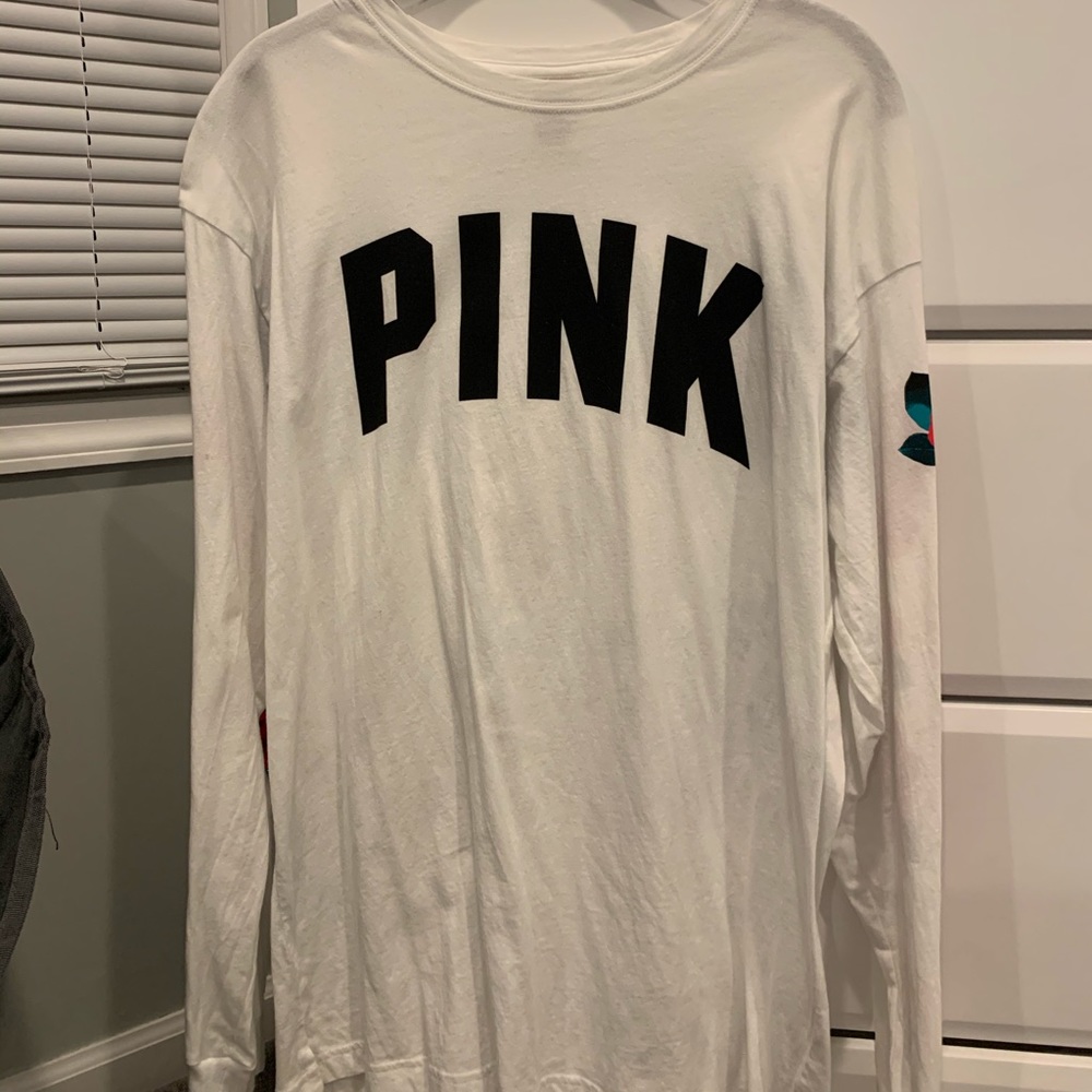 NWOT vs PINK long sleeve shirt